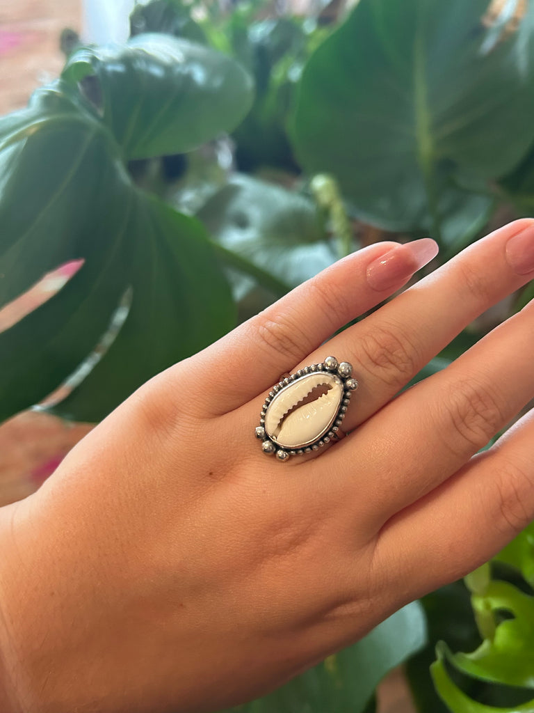 Bali Cowrie Shell Water Drop Ring
