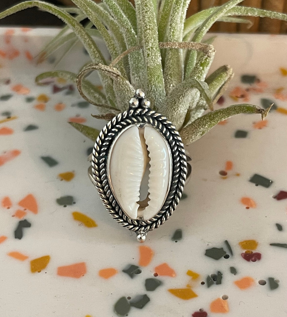 Bali Double Rope Cowrie Shell Ring